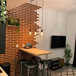 Relaxhome - Hypercentre - Clim - Netflix Appartamento