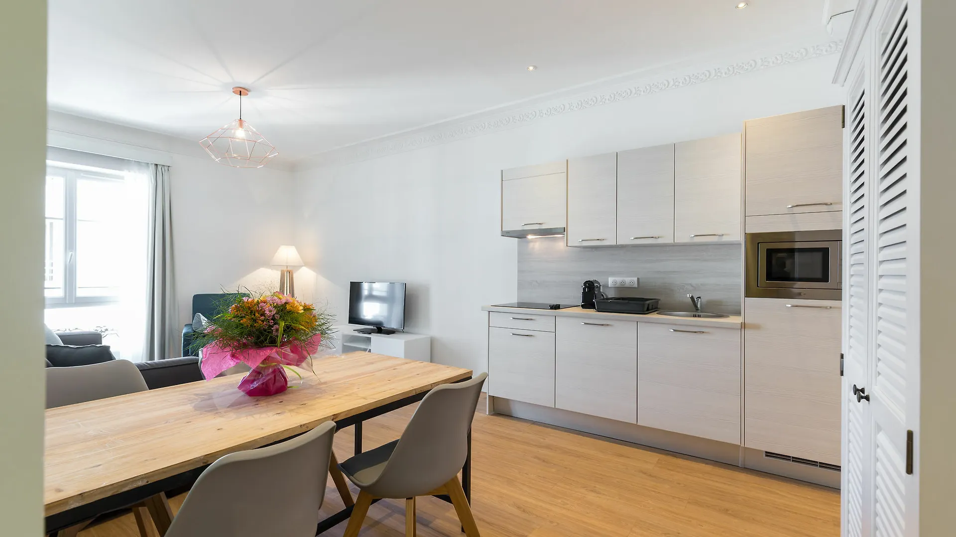 Florella Antibes Apartment Cannes